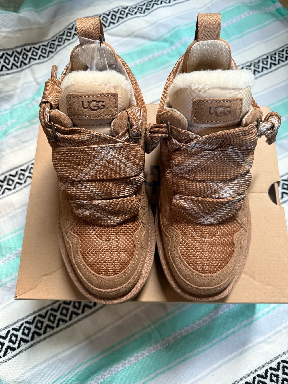 UGG Lowmel High Top Sneakers Chestnut size 6  NIB